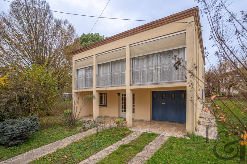 Maison - 178 m² - 6 pièces