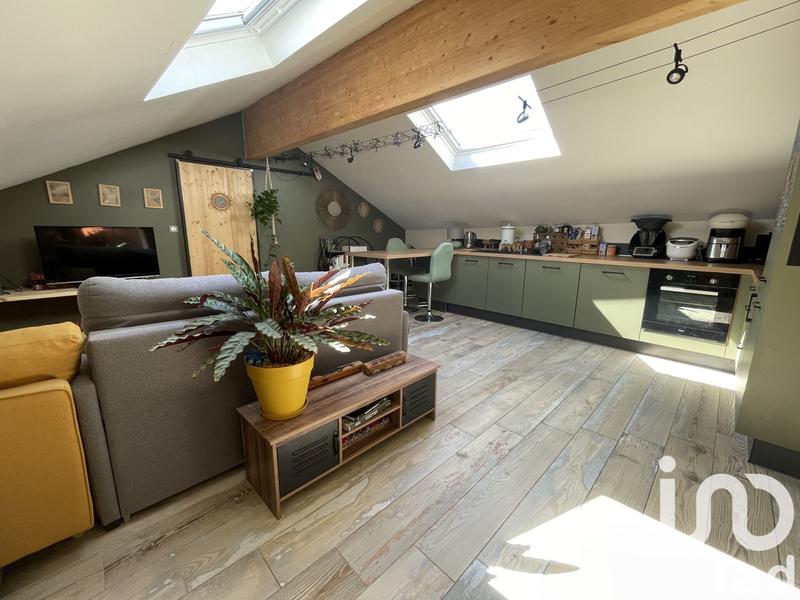 Maison de ville - 99 m² - 7 pièces