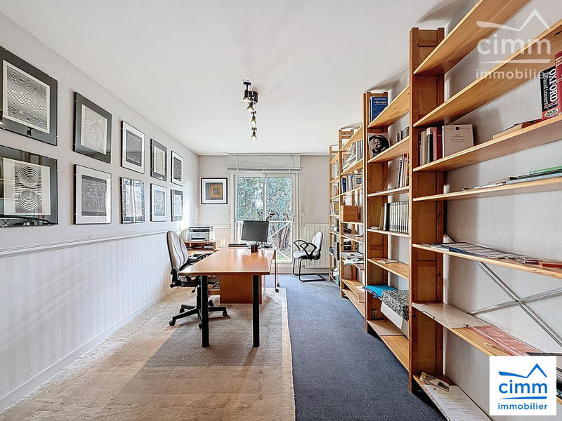 Maison contemporaine - 186 m² - 8 pièces