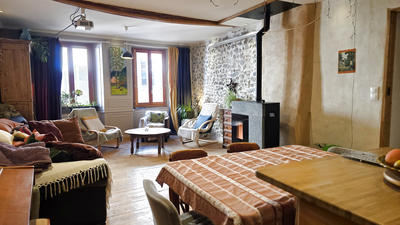 Appartement - 146 m² - 6 pièces