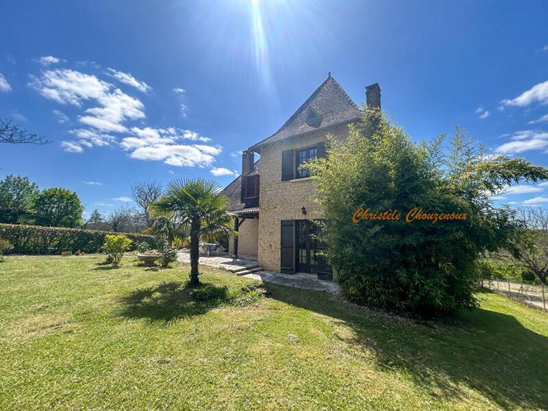 Maison - 175 m² - 6 pièces