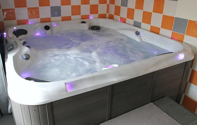 Fonds de commerce - Local commercial - 479 m²