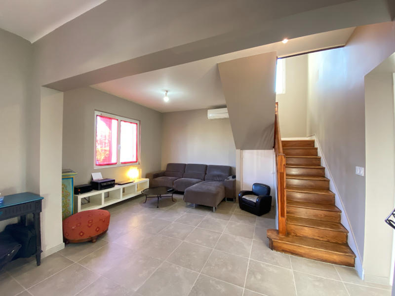 Maison - 97 m² - 5 pièces