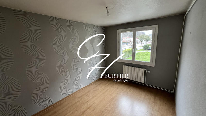 Appartement - 63 m² - 4 pièces