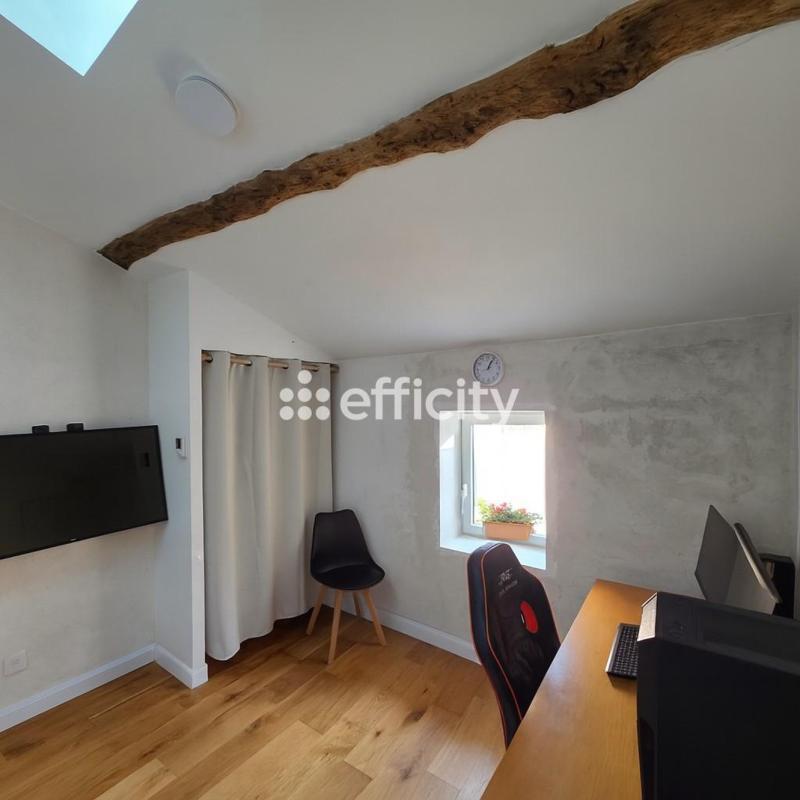 Maison - 101 m² - 5 pièces