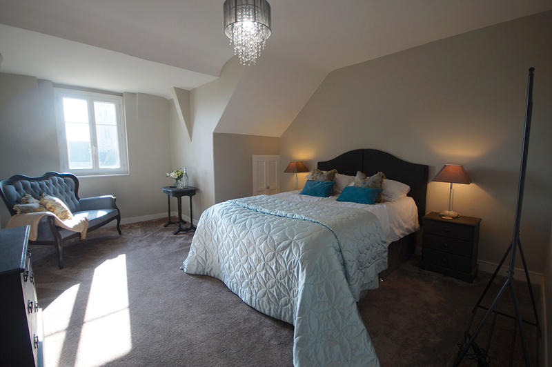 Demeure - 358 m² - 13 pièces