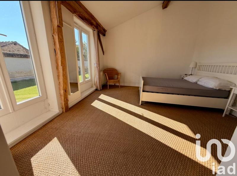 Maison - 332 m² - 11 pièces