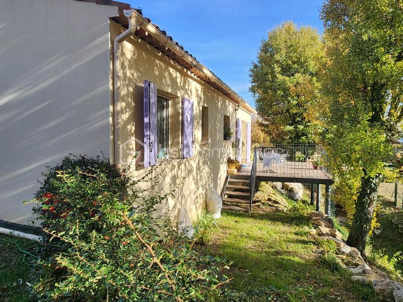 Maison - 175 m² - 8 pièces