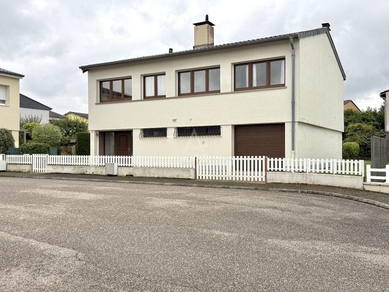 Maison - 143 m² - 6 pièces