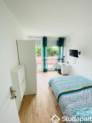 Chambre - 9 m² - 1 pièce