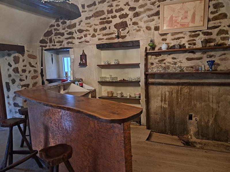 Maison - 359 m² - 11 pièces