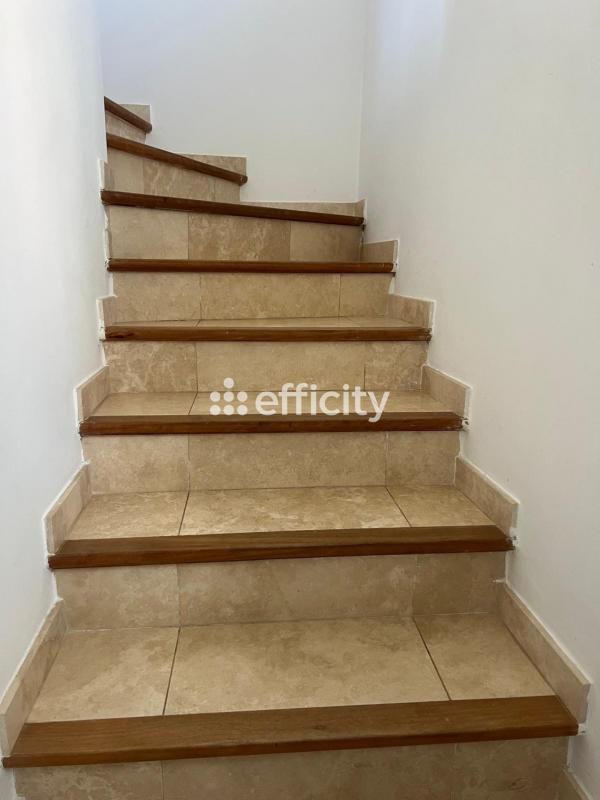 Maison - 106 m² - 4 pièces