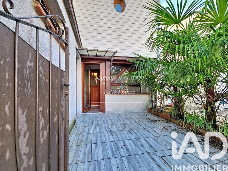 Maison de ville - 100 m² - 5 pièces