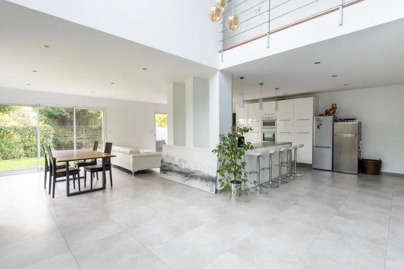 Maison d'architecte - 190 m² - 7 pièces