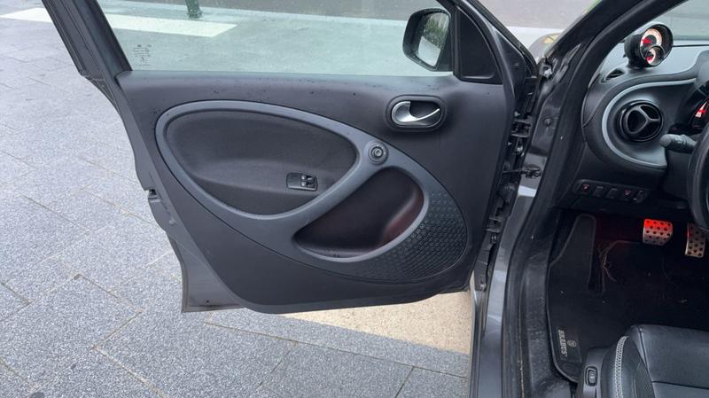 Smart ForFour 0.9 90 Bva6 Brabus Style - Automatique