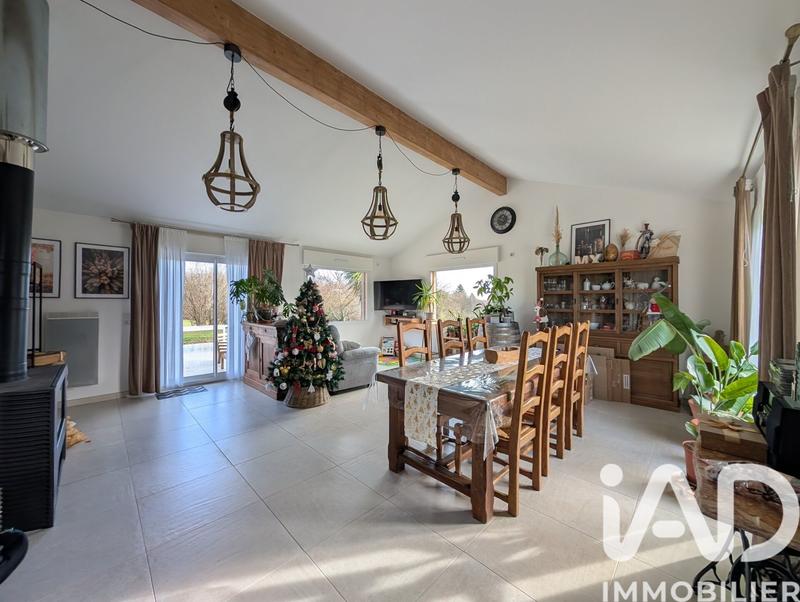 Maison - 113 m² - 5 pièces