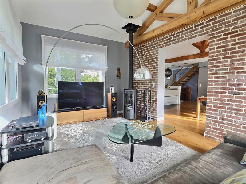 Maison - 196 m² - 6 pièces