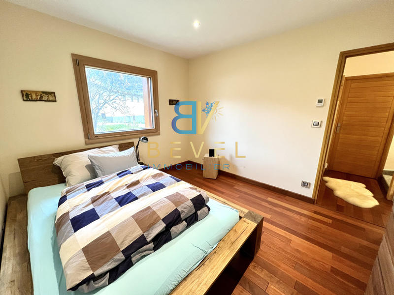 Maison - 160 m² - 4 pièces