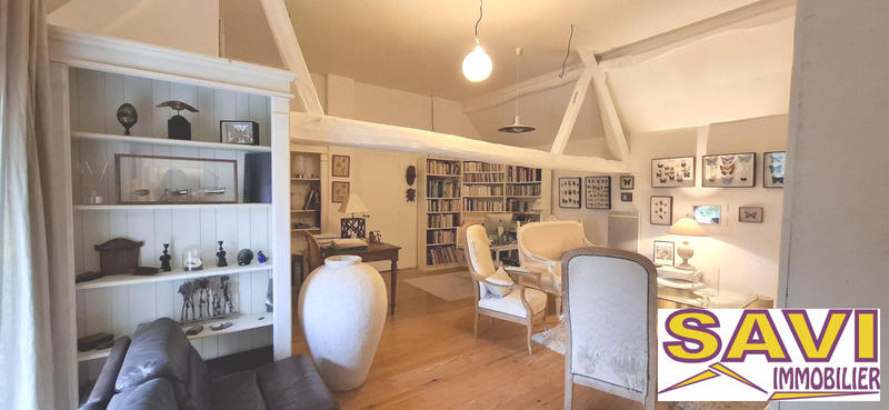 Maison - 190 m² - 6 pièces