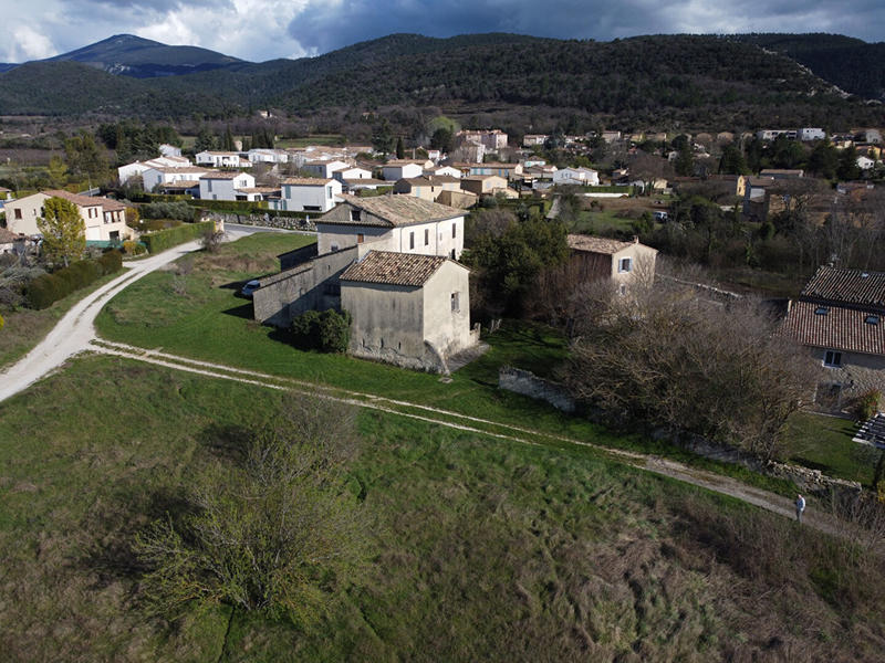 Corps de ferme - 280 m² - 14 pièces