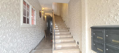 Immeuble - 215 m² - 11 pièces