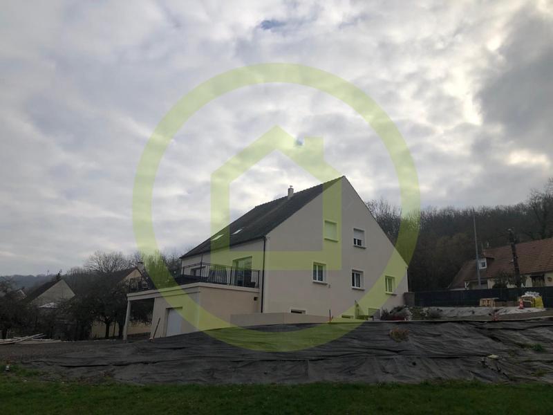 Maison - 258 m² - 10 pièces