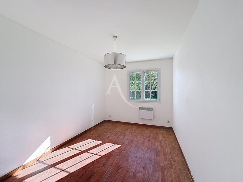 Maison - 108 m² - 4 pièces