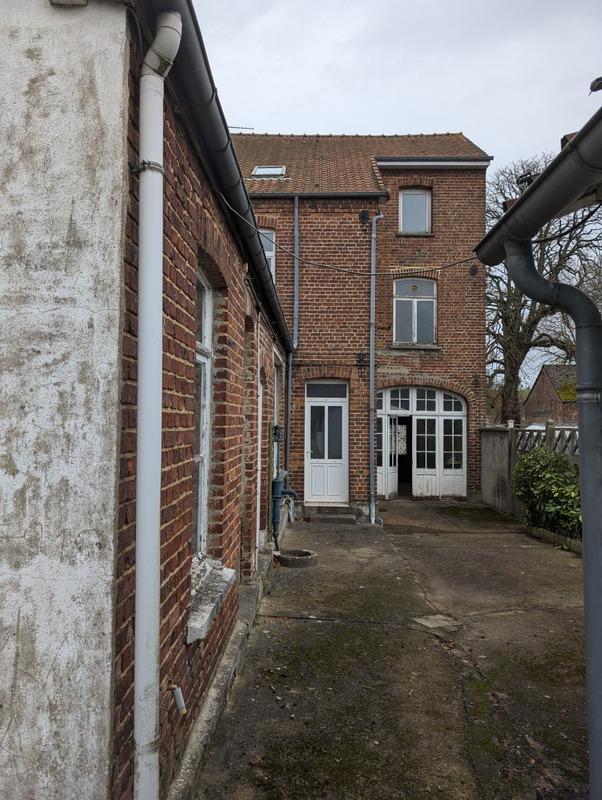 Maison - 194 m² - 7 pièces