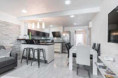 Appartement - 68 m² - 2 pièces