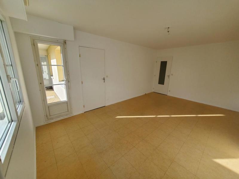 Appartement ancien - 86 m² - 4 pièces