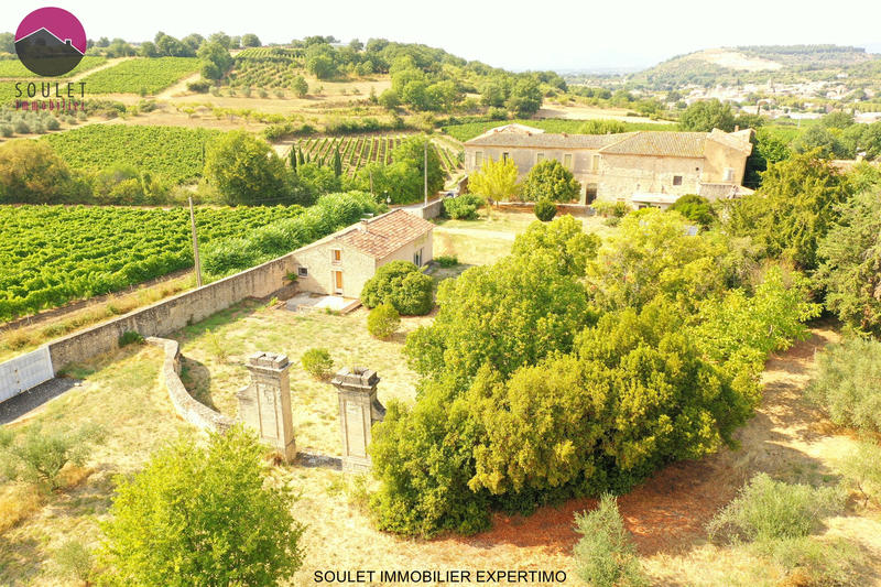 Propriété - 540 m² - 20 pièces