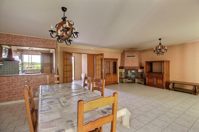 Villa - 229 m² - 7 pièces