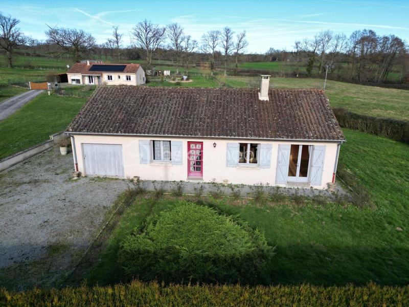 Maison - 84 m² - 4 pièces