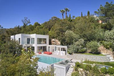 Villa - 320 m² - 7 pièces