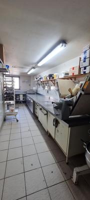 Fonds de commerce - Magasins - 300 m²