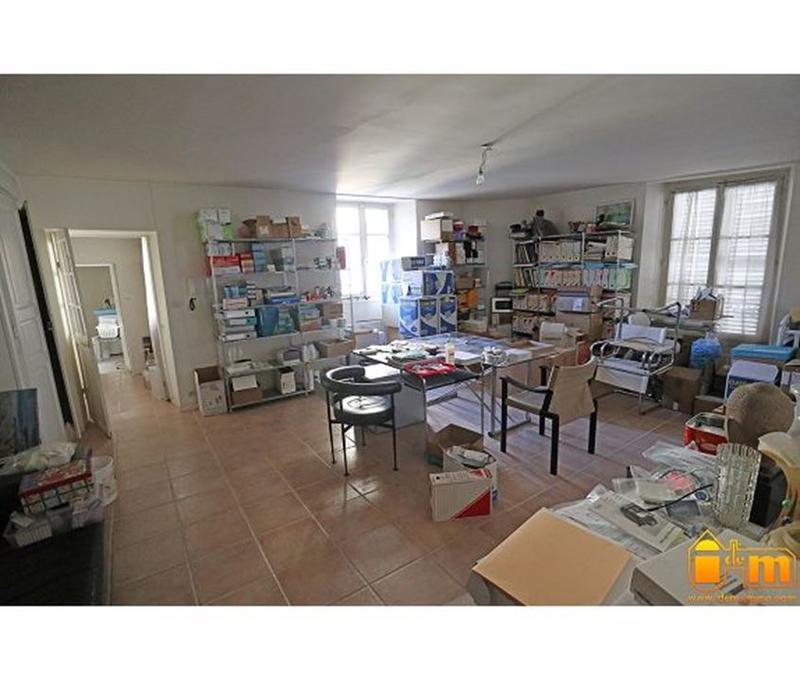 Maison de village - 250 m² - 11 pièces