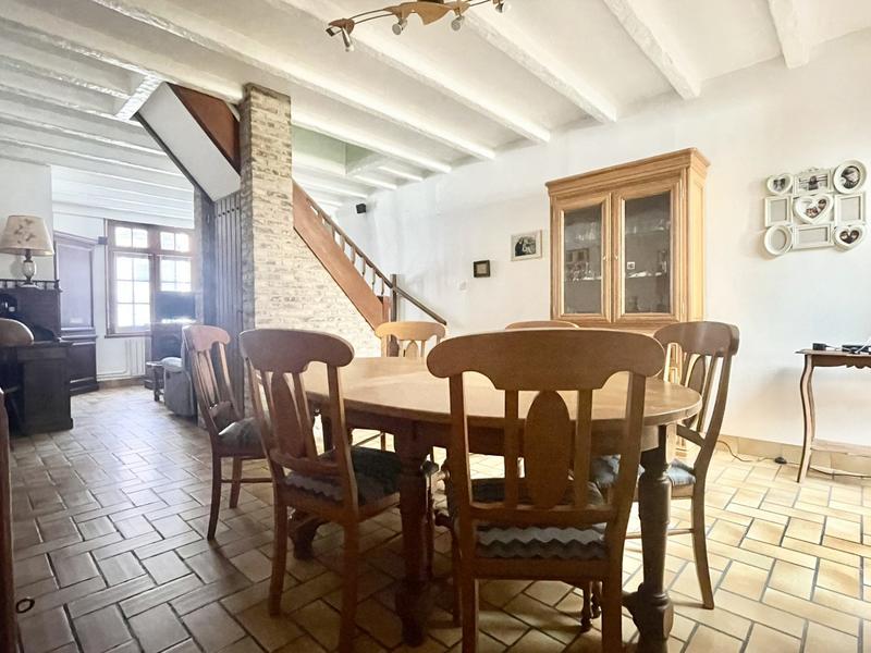 Maison - 101 m² - 5 pièces