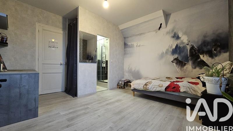 Maison - 179 m² - 8 pièces