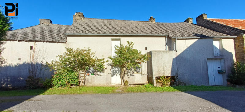 Maison - 270 m² - 7 pièces