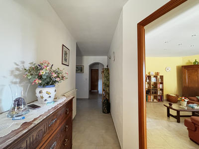 Villa - 151 m² - 6 pièces