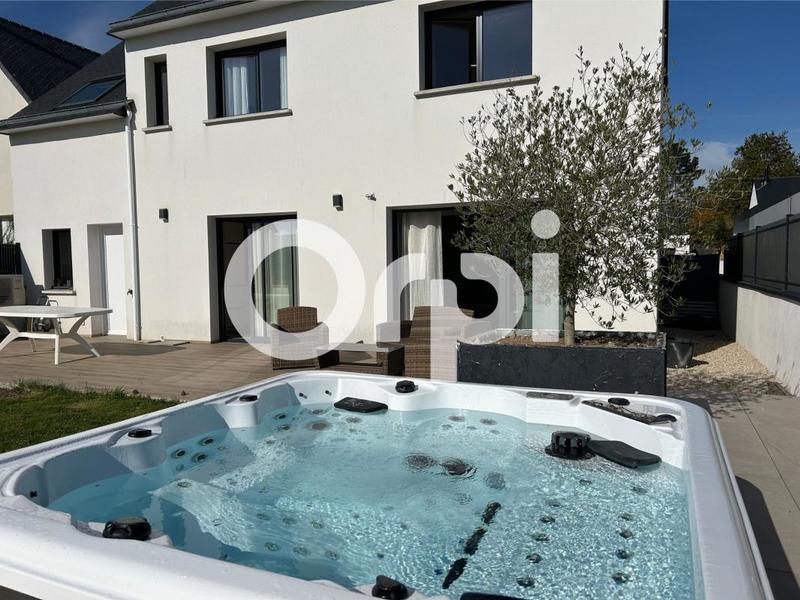 Maison - 146 m² - 6 pièces