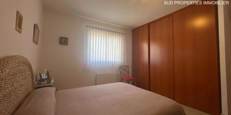 Villa - 216 m² - 6 pièces