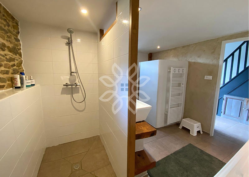 Maison - 76 m² - 6 pièces