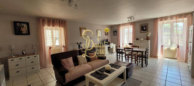 Maison - 144 m² - 5 pièces