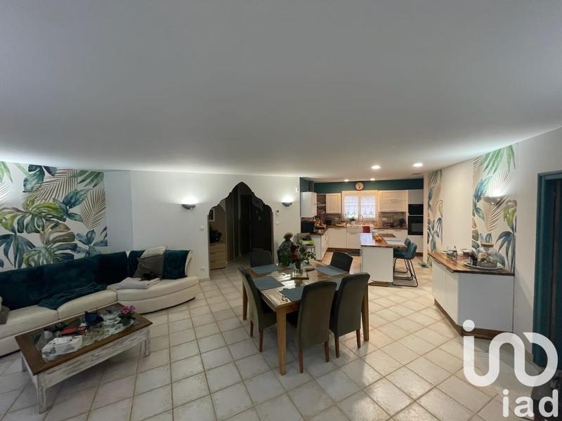 Maison - 144 m² - 6 pièces