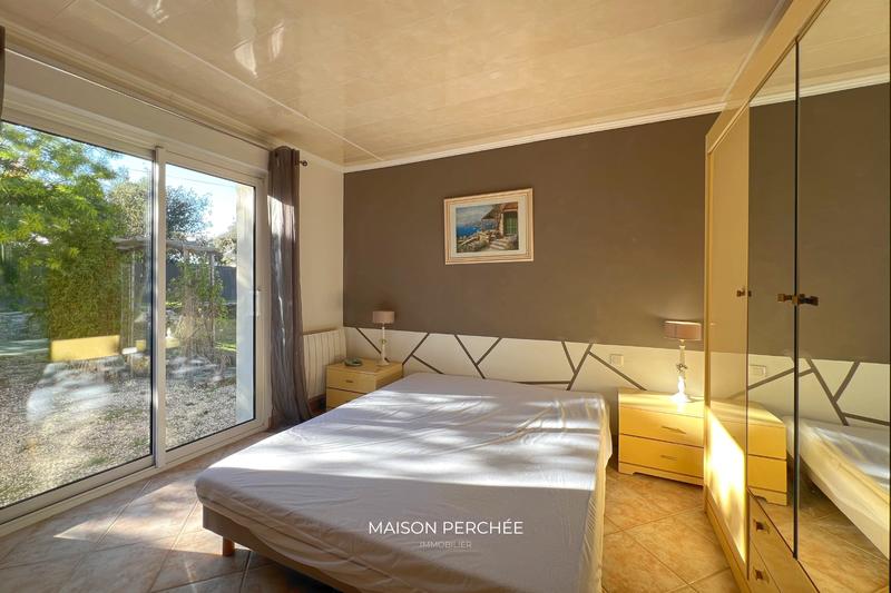 Villa - 196 m² - 7 pièces