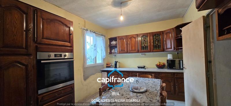 Maison - 200 m² - 5 pièces