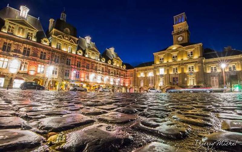 Visite guidée de Charleville à la lanterne