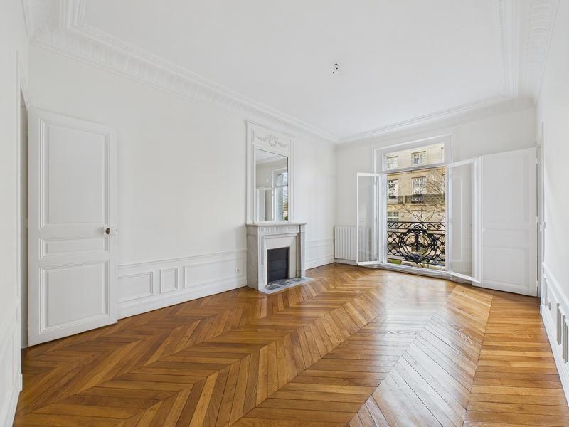 Appartement - 142 m² - 5 pièces