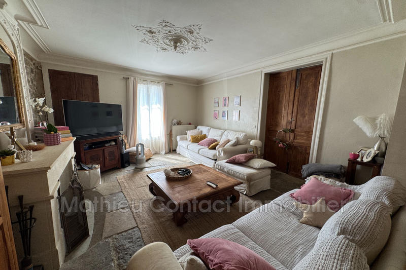 Maison - 314 m² - 10 pièces